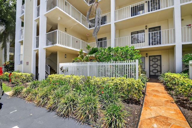 7290 Ashford Pl Unit 201, Delray Beach, FL 33446 - view of building exterior