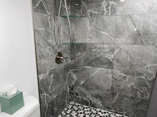 2975 SW 22nd Ave Unit 2010, Delray Beach, FL 33445 - full bathroom with a tile shower