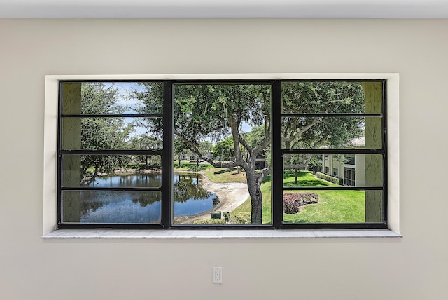 23 Stratford Dr Unit H, Boynton Beach, FL 33436 - detailed view of nearby water