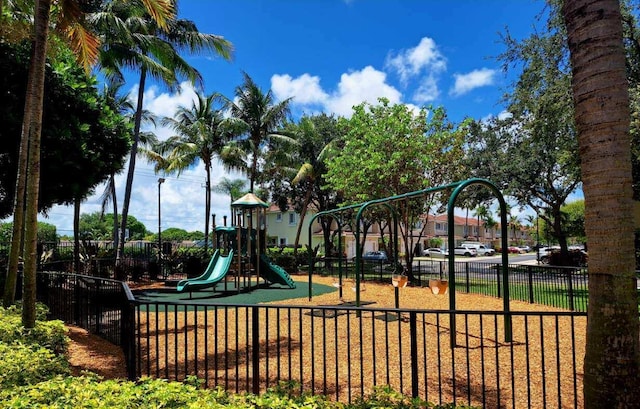 3172 N Greenleaf Cir, Boynton Beach, FL 33426 - view of community jungle gym