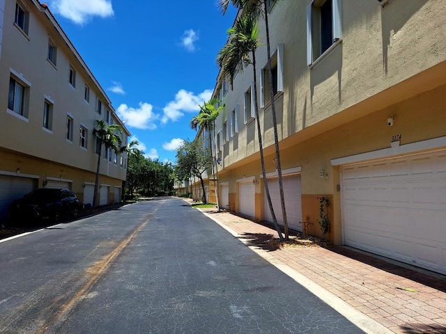 3172 N Greenleaf Cir, Boynton Beach, FL 33426 - view of asphalt road