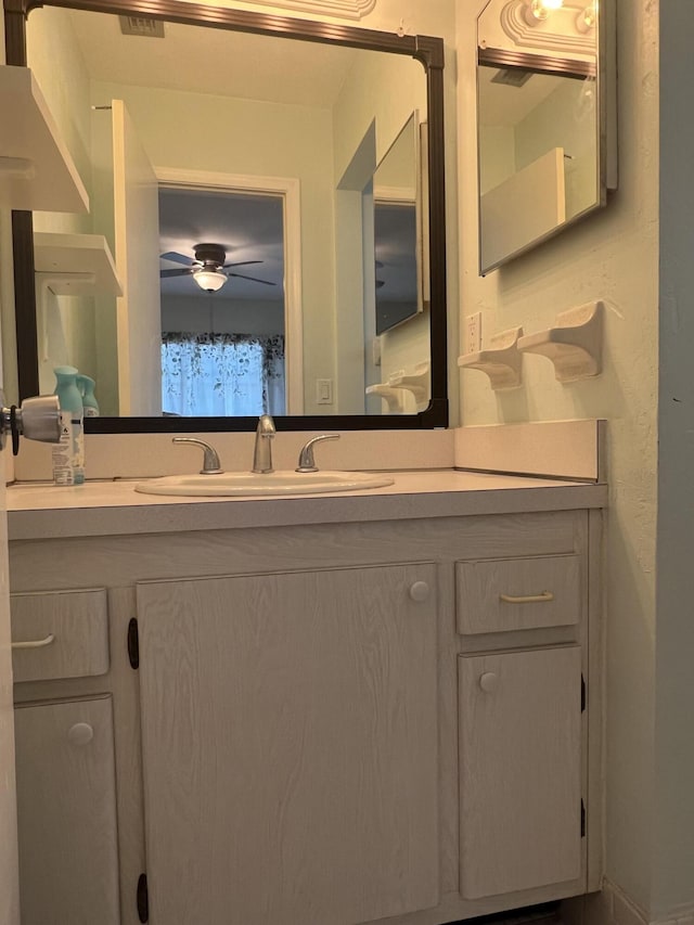 2112 NE 1st Way Unit 206, Boynton Beach, FL 33435 - bathroom featuring vanity and a ceiling fan