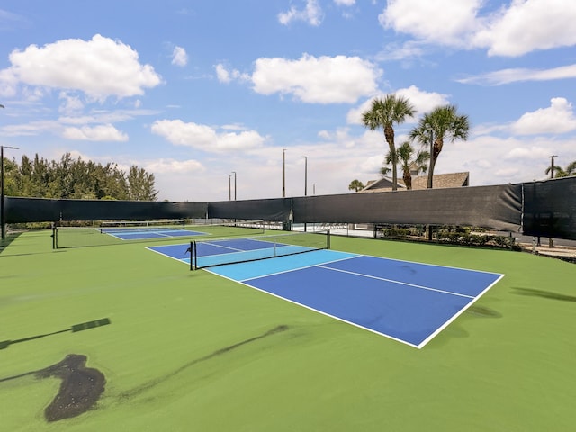 5900 S Golden Beauty Ln Unit 5900, Tamarac, FL 33321 - view of tennis court
