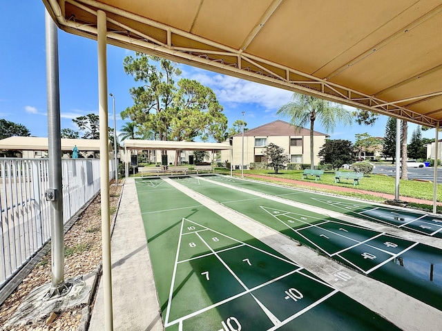 312 Knotty Pine Cir Unit C-1, Greenacres, FL 33463 - surrounding community with shuffleboard