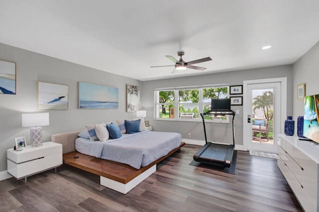 1170 S Drive Cir Unit B, Delray Beach, FL 33445 - bedroom featuring access to exterior, dark wood finished floors, recessed lighting, and a ceiling fan