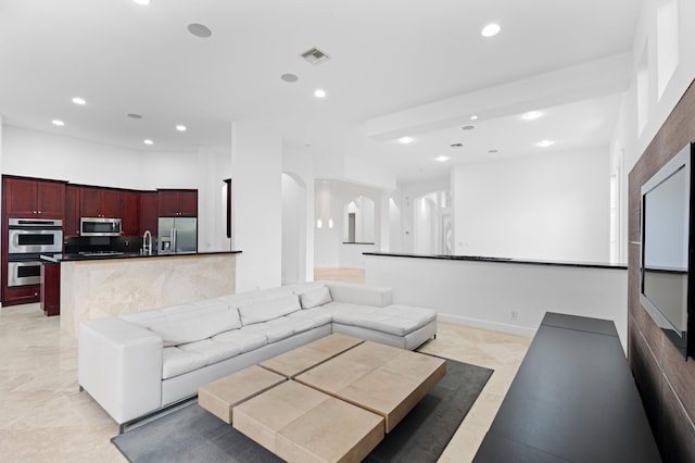 16284 Via Venetia W, Delray Beach, FL 33484 - living room featuring recessed lighting and arched walkways