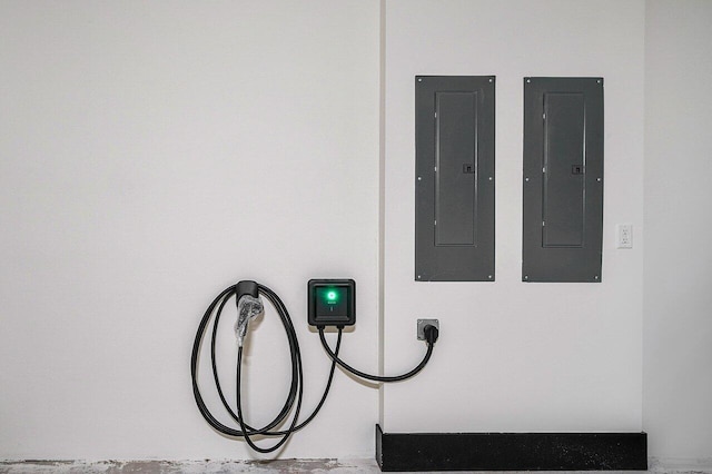 13480 US Highway 1, Juno Beach, FL 33408 - detailed view of electric panel