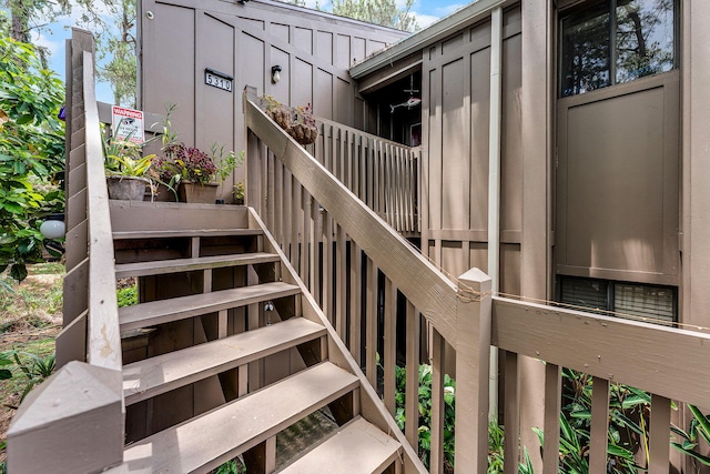 5310 Pebble Beach Dr Unit F, Orlando, FL 32811 - view of stairs