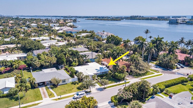 8 Wellesley Dr, Lake Worth Beach, FL 33460 - aerial view of residential area featuring a nearby body of water