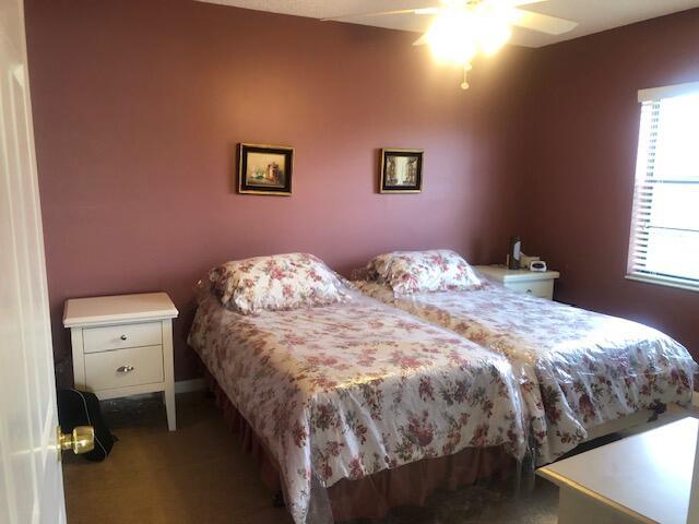 7992 Chula Vista Cres, Boca Raton, FL 33433 - bedroom with carpet flooring and a ceiling fan