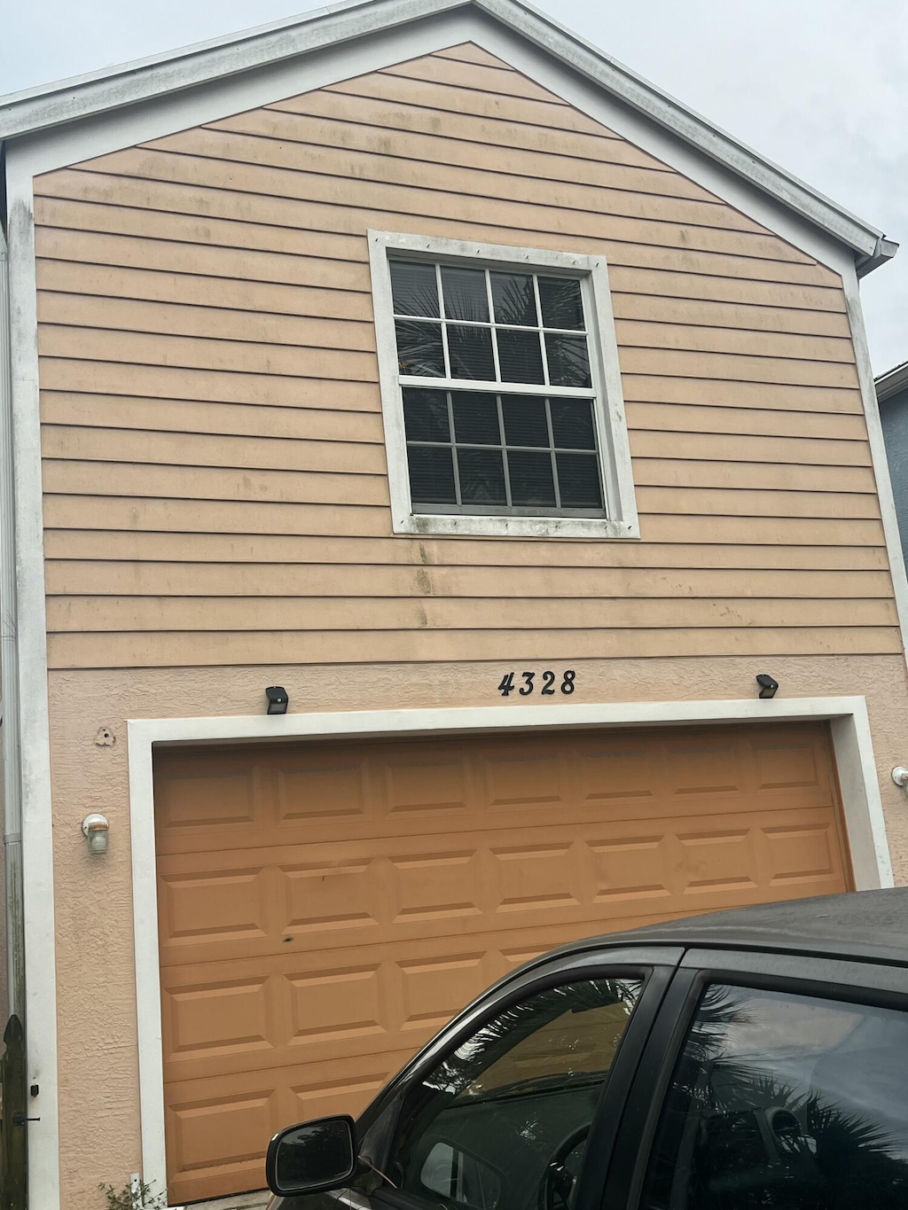4328 Cambridge St, Lake Worth, FL 33461 - view of garage