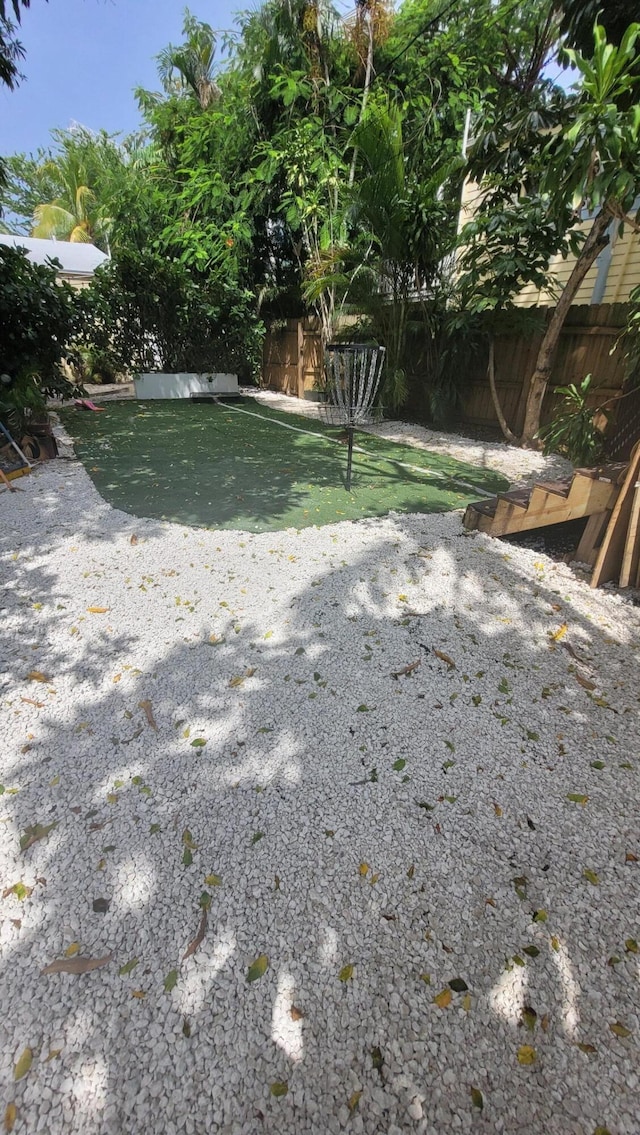 440 NE 1st Ave, Fort Lauderdale, FL 33301 - view of yard