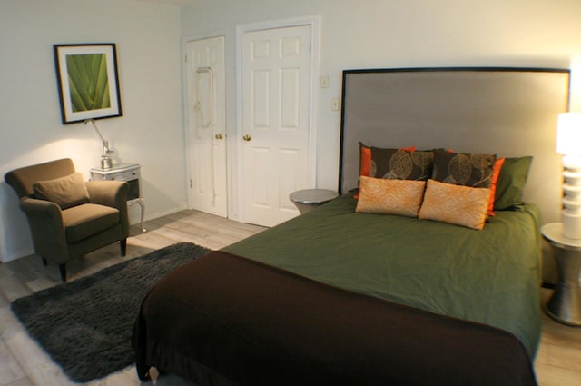 440 NE 1st Ave, Fort Lauderdale, FL 33301 - bedroom with wood finished floors