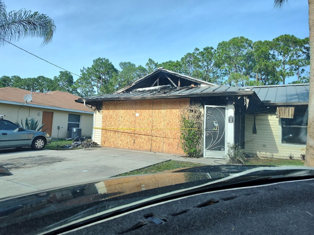 721 NW Selvitz Rd, Port Saint Lucie, FL 34983