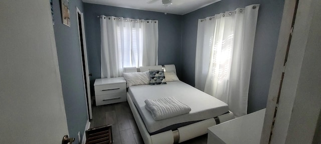104 NE 5th St, Fort Lauderdale, FL 33301 - bedroom with wood finished floors
