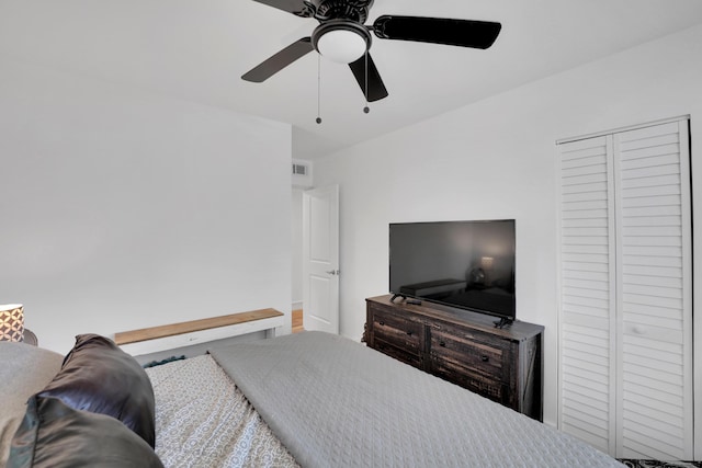 2626 Garfield St, Hollywood, FL 33020 - bedroom featuring ceiling fan