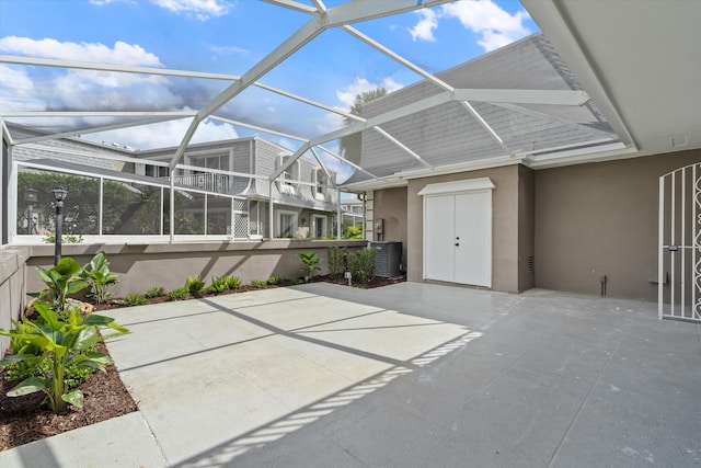 401 Vision Ct, Palm Beach Gardens, FL 33418 - view of unfurnished sunroom