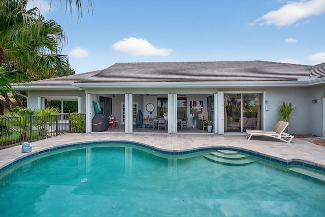31 Dunbar Rd, Palm Beach Gardens, FL 33418 - view of pool featuring a patio