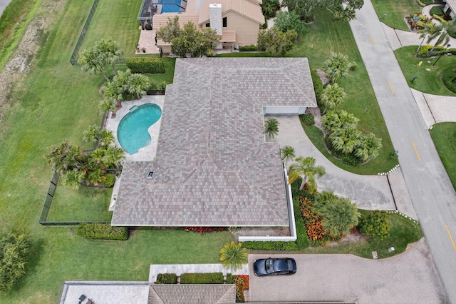 31 Dunbar Rd, Palm Beach Gardens, FL 33418 - view of subject property featuring a pool