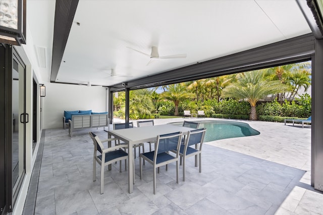 910 SW 21st St, Boca Raton, FL 33486 - view of patio / terrace featuring a ceiling fan, an outdoor pool, and outdoor dining space