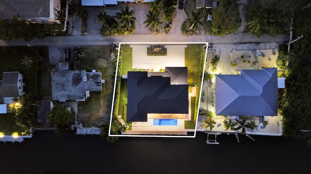 811 Chukker Rd, Delray Beach, FL 33483 - aerial view of property's location featuring property boundaries highlighted