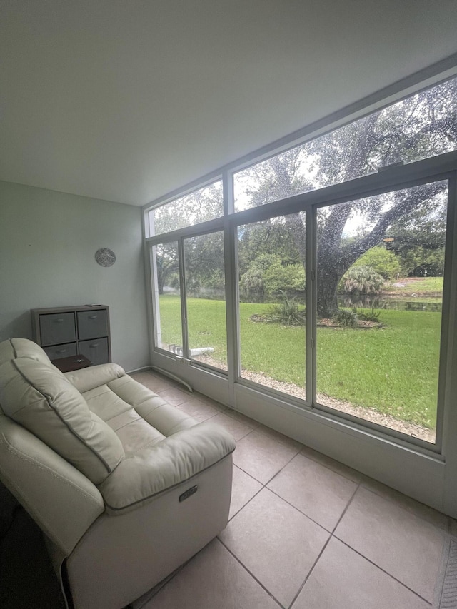 1033 Newport H Unit 1033, Deerfield Beach, FL 33442 - tiled bedroom featuring multiple windows