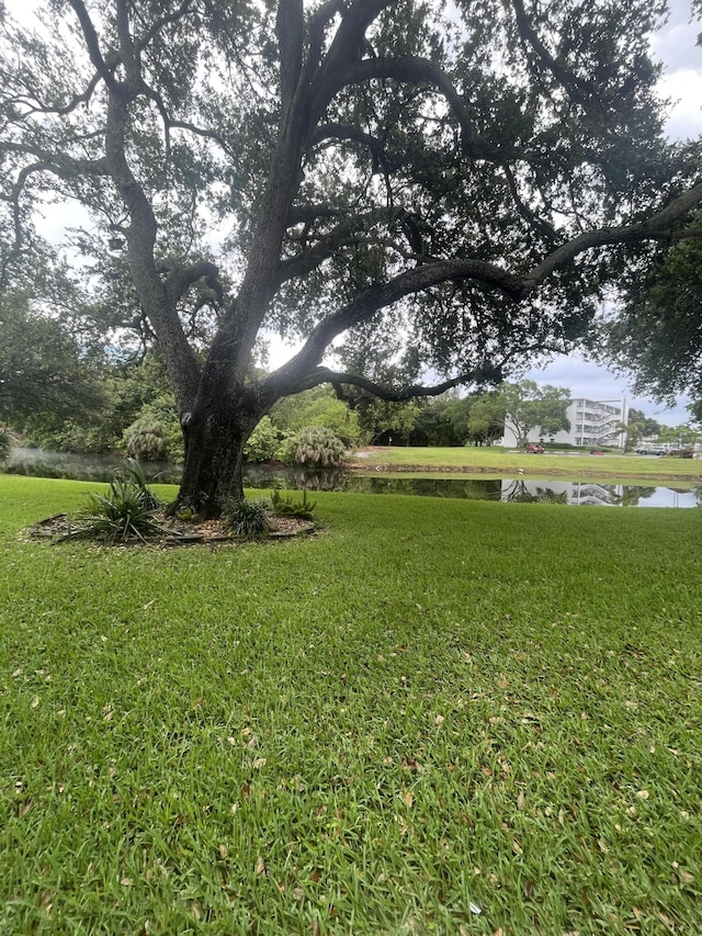 1033 Newport H Unit 1033, Deerfield Beach, FL 33442 - view of grassy yard with a water view