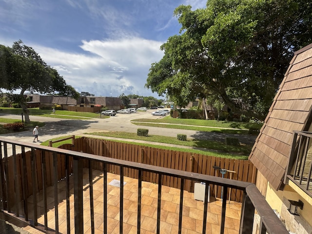 674 Springdale Cir, Palm Springs, FL 33461 - view of fenced backyard