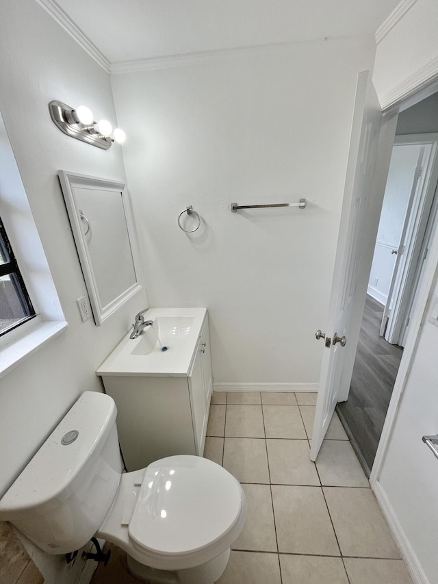 5163 Marion Pl, West Palm Beach, FL 33407 - bathroom featuring vanity, ornamental molding, and tile patterned floors