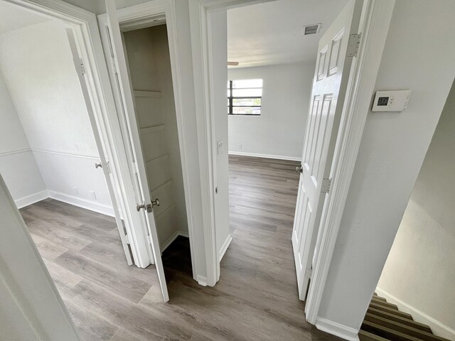 5163 Marion Pl, West Palm Beach, FL 33407 - corridor with wood finished floors