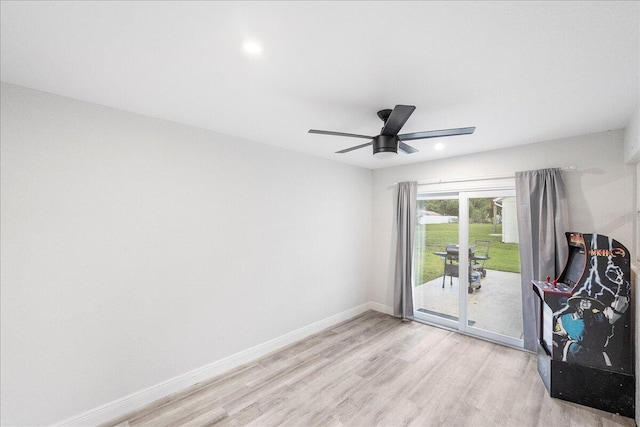 673 NE Horizon Ln, Port Saint Lucie, FL 34983 - unfurnished room featuring light wood-style flooring, a ceiling fan, and recessed lighting