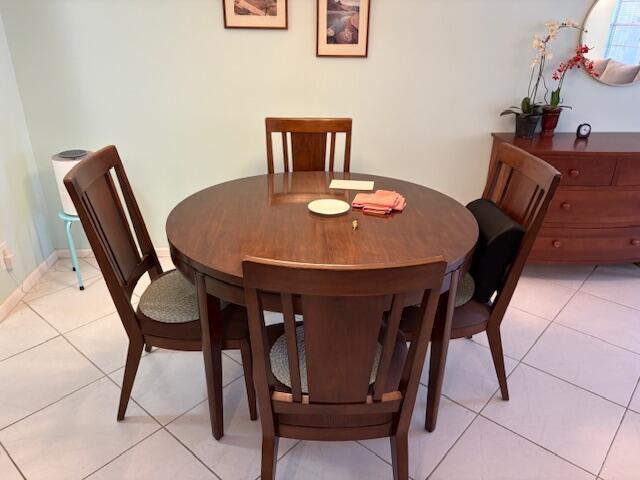 2070 Cornwall D 2070, Boca Raton, FL 33434 - dining space featuring light tile patterned flooring