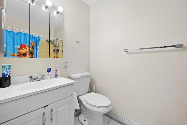 19309 Carolina Cir, Boca Raton, FL 33434 - full bath featuring vanity, tile patterned floors, and curtained shower