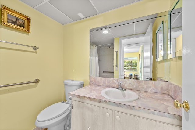 501 Normandy K, Delray Beach, FL 33484 - full bathroom with vanity and curtained shower