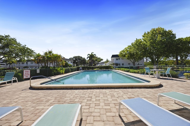 2800 Indian River Blvd Unit 7T, Vero Beach, FL 32960 - community pool featuring a patio area