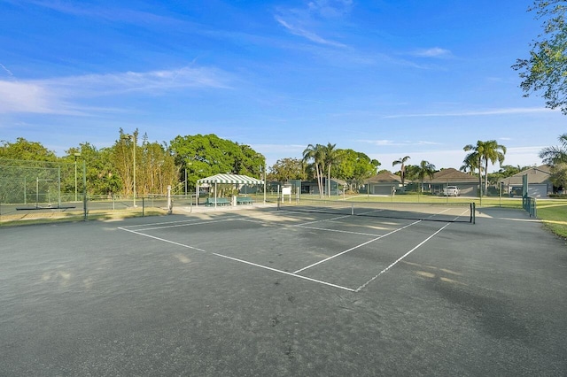 420 Hawthorne Ln, Vero Beach, FL 32962 - view of tennis court