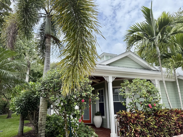 404 NE Ginger Lily Place, Saint Lucie, FL 34983