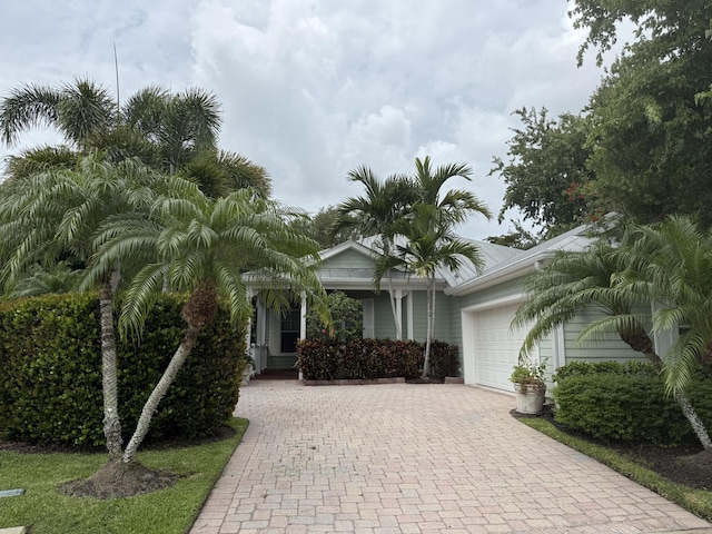 404 NE Ginger Lily Place, Saint Lucie, FL 34983