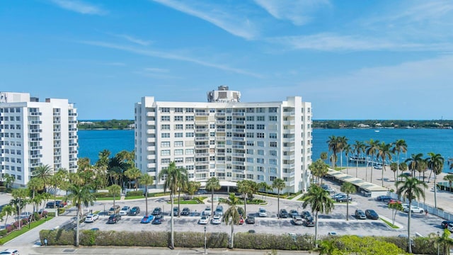 2600 N Flagler Dr Unit Ph13, West Palm Beach, FL 33407 - view of apartment building / complex with a water view
