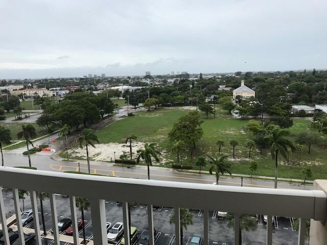 2600 N Flagler Dr Unit Ph13, West Palm Beach, FL 33407 - view of balcony