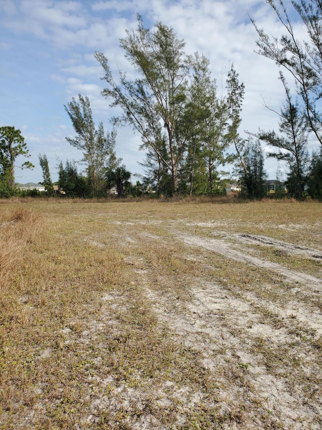 3905 NE 9th Ave, Cape Coral, FL 33909