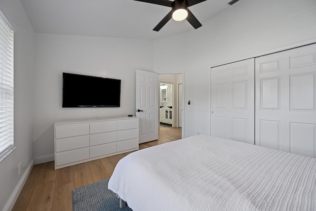 6572 Brookhurst Cir, Lake Worth, FL 33463 - bedroom with vaulted ceiling, wood finished floors, a closet, and ceiling fan