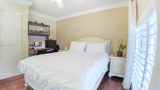 126 Hidden Hollow Dr, Palm Beach Gardens, FL 33418 - bedroom featuring ornamental molding, wood finished floors, and a ceiling fan