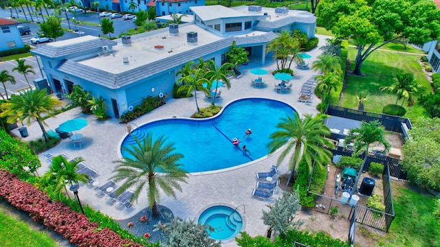 14723 Cumberland Dr Unit 404B, Delray Beach, FL 33446 - aerial view of a pool