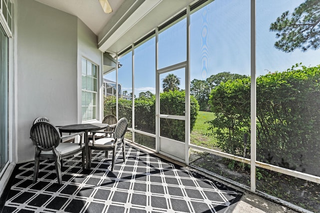 407 SW Fairway Lndg, Port Saint Lucie, FL 34986 - view of sunroom / solarium
