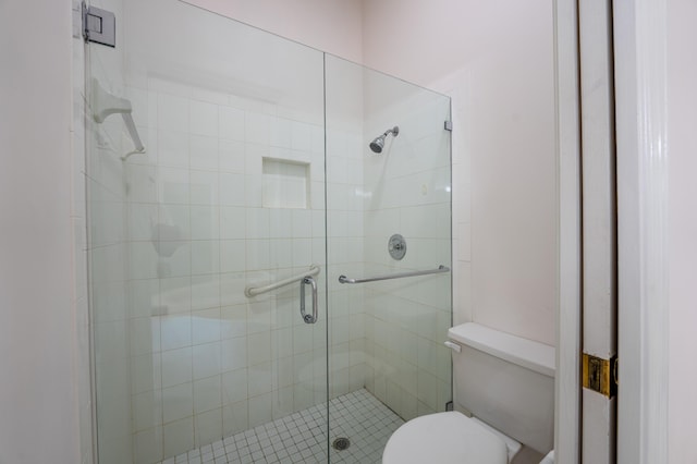 407 SW Fairway Lndg, Port Saint Lucie, FL 34986 - full bath with toilet and a shower stall