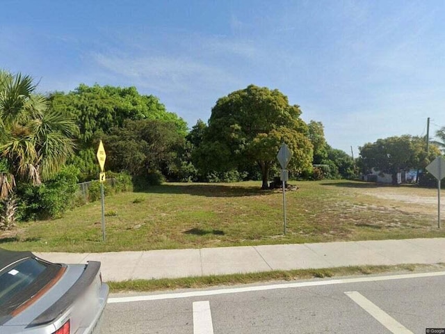 8343 SE Pettway St, Hobe Sound, FL 33455