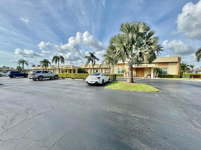 2885 Crosley Dr E Unit F, West Palm Beach, FL 33415 - view of uncovered parking lot