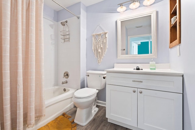 6351 Adams St, Jupiter, FL 33458 - full bath featuring wood finished floors, vanity, and shower / bath combination with curtain