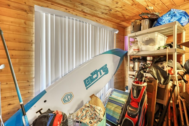 1395 SE Darling St, Stuart, FL 34997 - detailed view of wood walls and wood ceiling